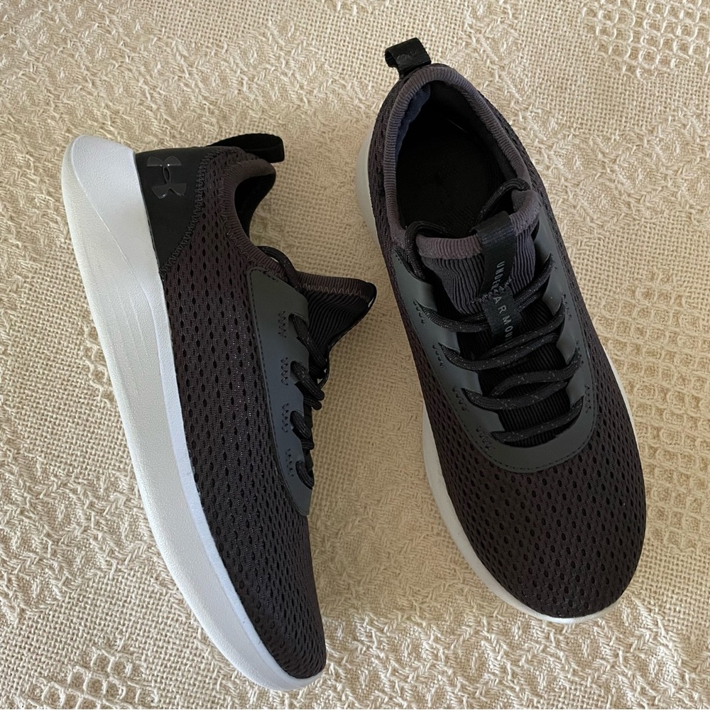 NEW w/out Box Under Armour Shoes